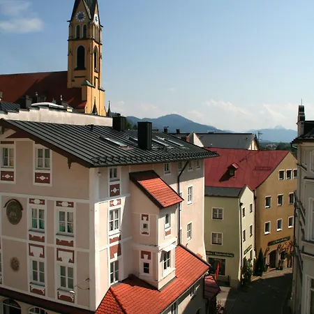 ホテル ポストホテル コルバブロイ 3*