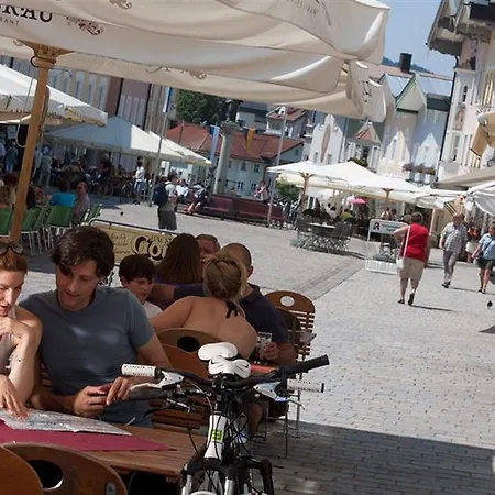 ポストホテル コルバブロイ ホテル バート・テルツ