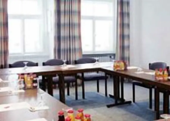 Posthotel Kolberbraeu 3* באד טולץ